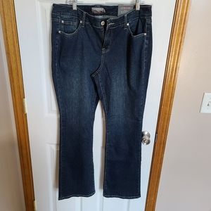 Torrid Size 16R Mid-rise Bootcut Jeans